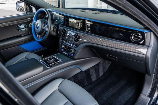 2025 Rolls-Royce Ghost Black Badge