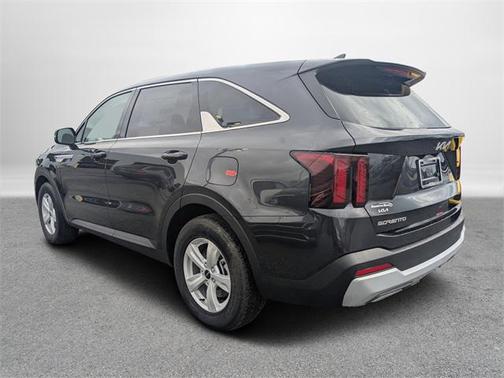 2025 Kia Sorento LX