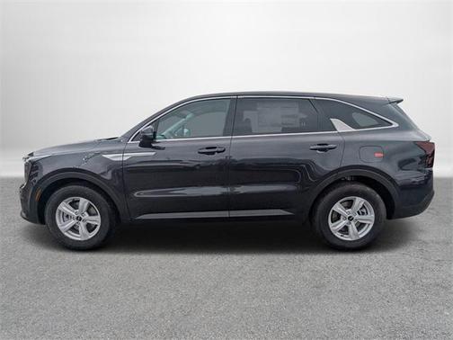2025 Kia Sorento LX
