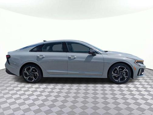 Wolf Gray 2025 Kia K5 GT-Line