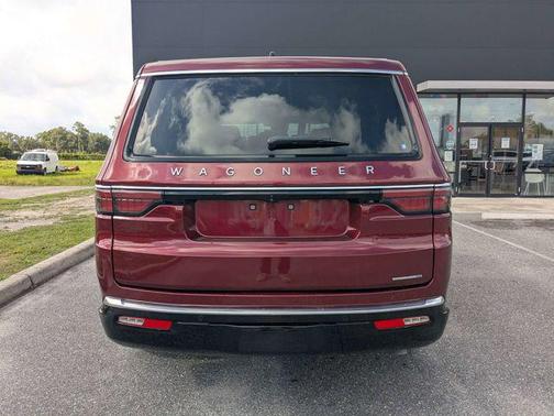 Velvet Red Pearlcoat 2024 Jeep Wagoneer Series II 4x2