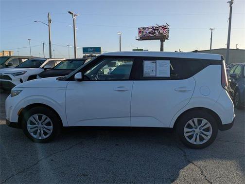 2025 Kia Soul LX