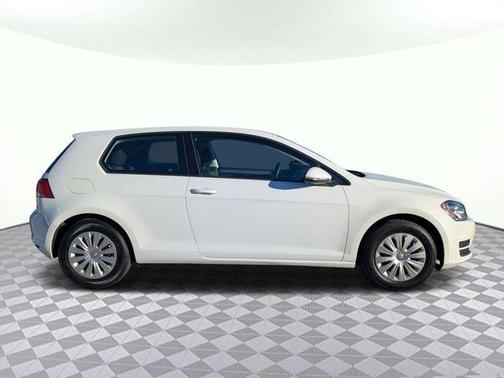 2015 Volkswagen Golf Launch Edition 2-Door