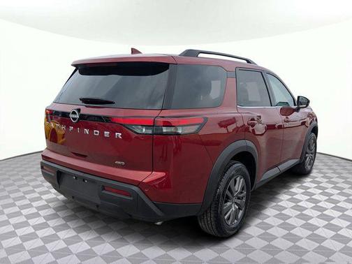 2025 Nissan Pathfinder SV 4WD