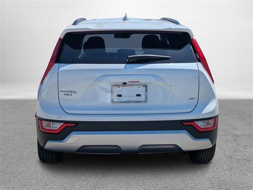 2025 Kia Niro EX