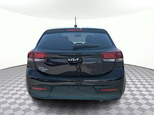 2022 Kia Rio S