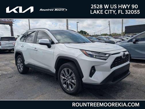 Wind Chill Pearl 2025 Toyota RAV4 XLE Premium