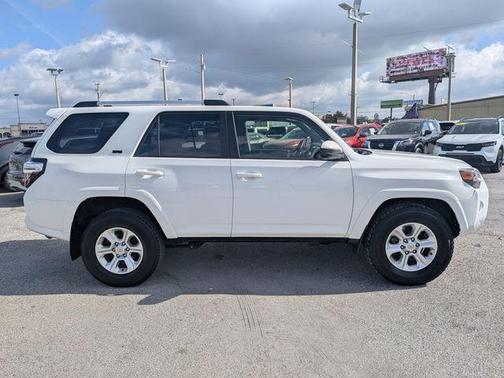 2023 Toyota 4Runner SR5