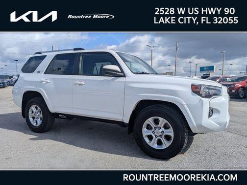 2023 Toyota 4Runner SR5