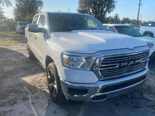 Bright White Clearcoat 2024 RAM 1500 Laramie