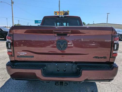 2023 RAM 2500 Laramie Crew Cab 4x4 6'4' Box
