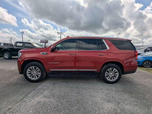 Cayenne Red Tintcoat 2022 GMC Yukon SLT