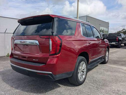 Cayenne Red Tintcoat 2022 GMC Yukon SLT