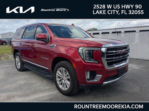 Cayenne Red Tintcoat 2022 GMC Yukon SLT
