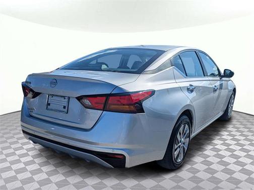 2024 Nissan Altima S FWD