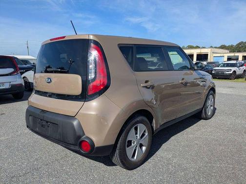 Latte Brown 2016 Kia Soul Base