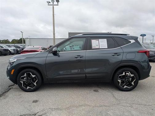 2024 Kia Seltos EX