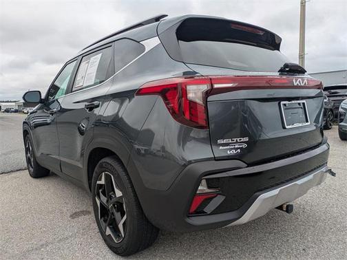 2024 Kia Seltos EX