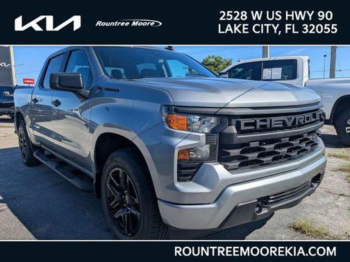 Sterling Gray Metallic 2023 Chevrolet Silverado 1500 Custom