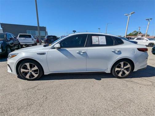 2019 Kia Optima S