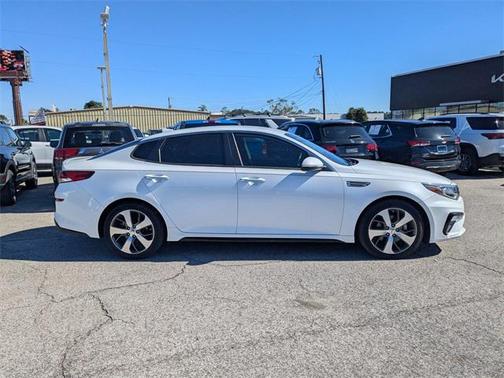 2019 Kia Optima S