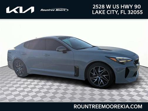 2023 Kia Stinger GT-Line