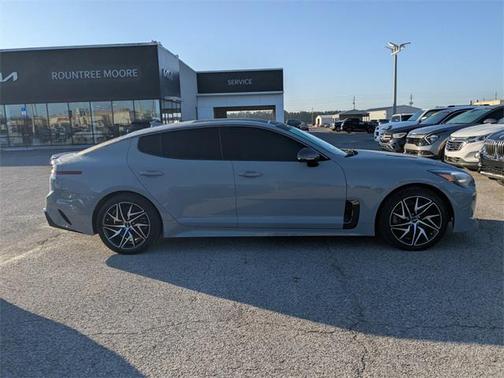 2023 Kia Stinger GT-Line