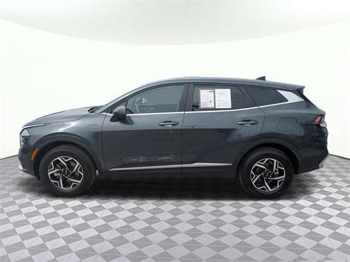 2024 Kia Sportage LX