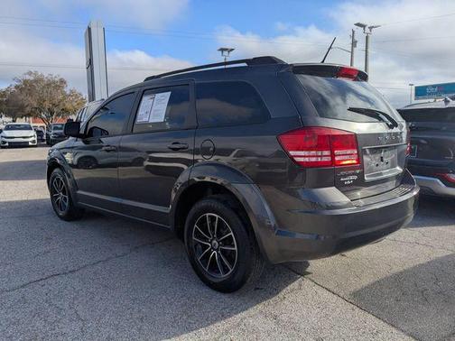 2018 Dodge Journey SE