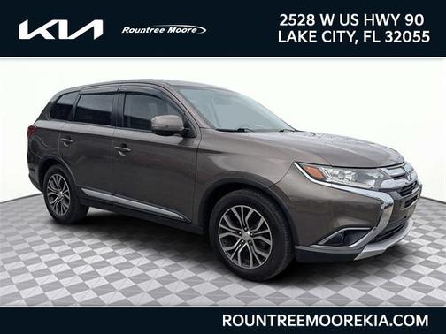 2017 Mitsubishi Outlander SE
