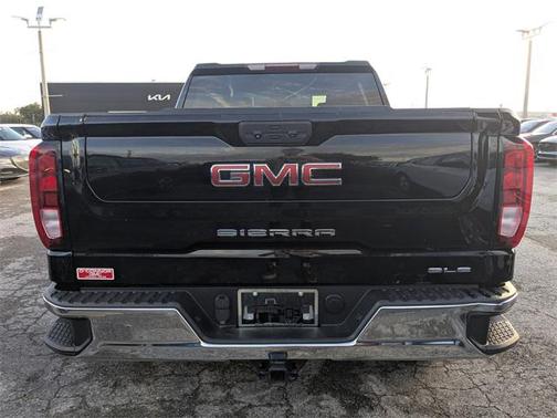 2022 GMC Sierra 1500 SLE