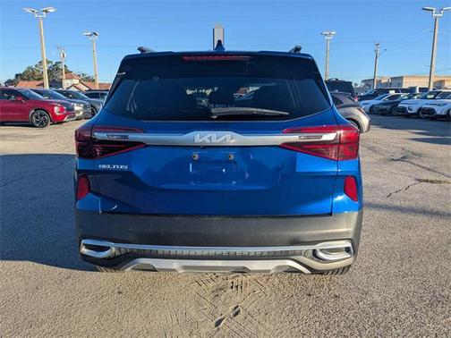 2022 Kia Seltos S