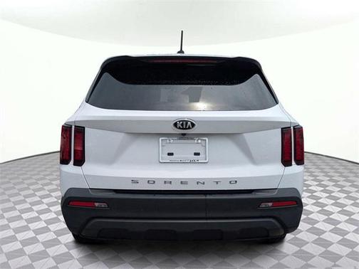 2021 Kia Sorento LX
