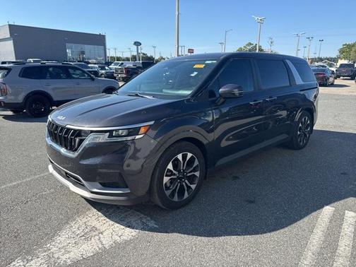 2022 Kia Carnival EX