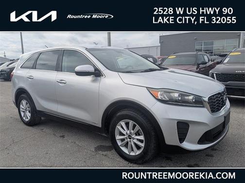 2020 Kia Sorento LX