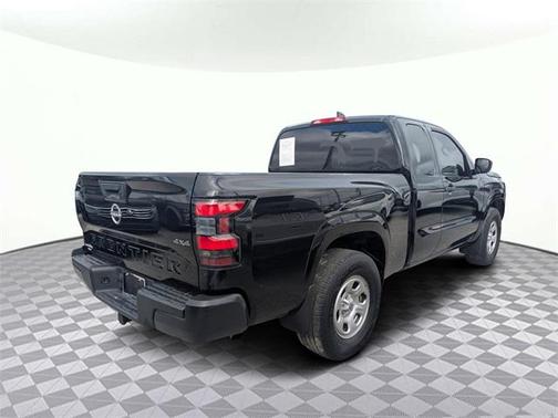 2023 Nissan Frontier S