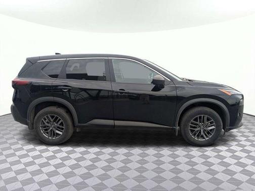 Super Black 2023 Nissan Rogue S