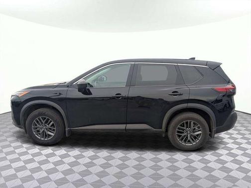 Super Black 2023 Nissan Rogue S