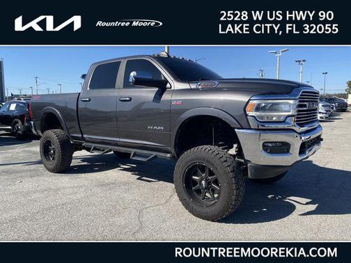 2022 RAM 2500 Laramie Crew Cab 4x4 6'4' Box