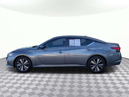2021 Nissan Altima 2.5 SV