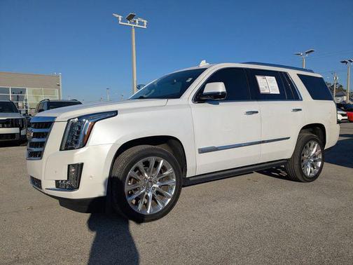2020 Cadillac Escalade Premium Luxury
