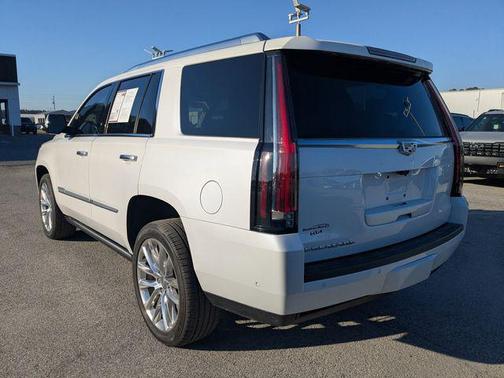 2020 Cadillac Escalade Premium Luxury