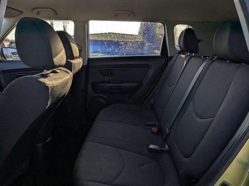 2013 Kia Soul Base