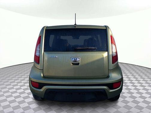 2013 Kia Soul Base