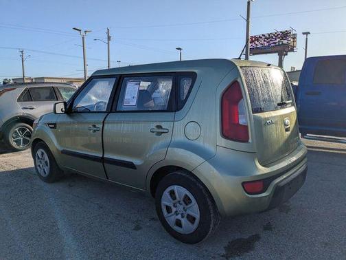 2013 Kia Soul Base