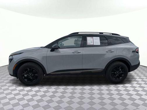 Wolf Gray/Ebony Black Roof 2024 Kia Sportage S