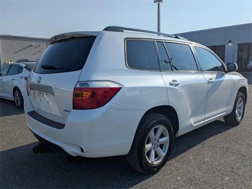 2010 Toyota Highlander SE