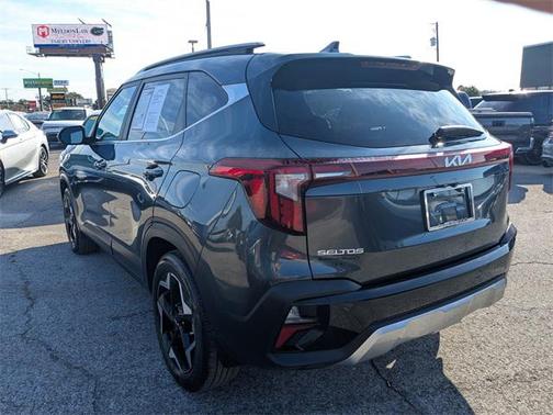 2024 Kia Seltos EX