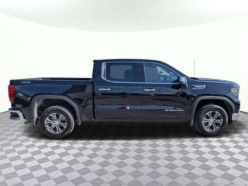 Onyx Black 2025 GMC Sierra 1500 SLT