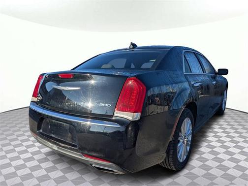 2018 Chrysler 300 Limited